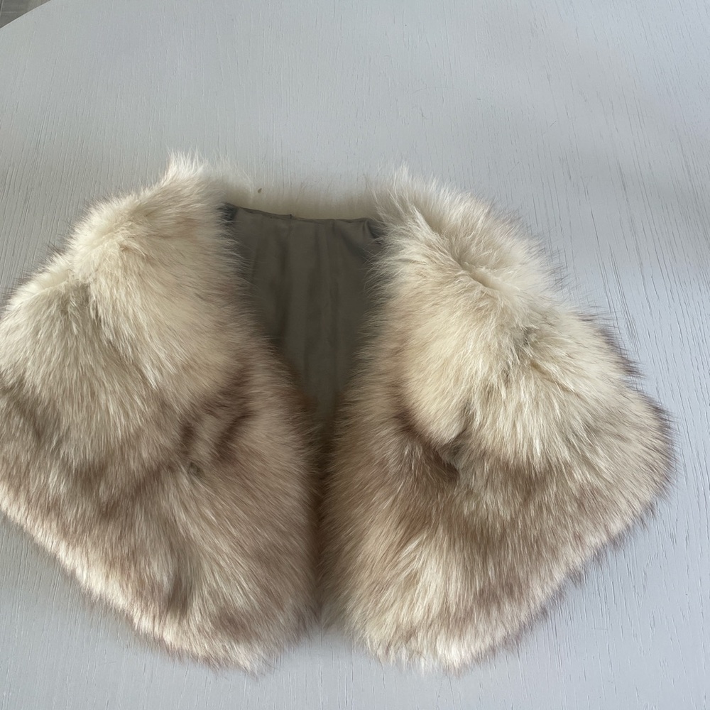 Vintage fur cape stool